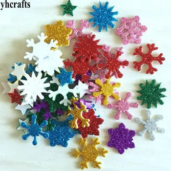 

1bag/LOT.Mix color glitter snowflake foam stickers Xmas crafts Activity items Kids room decoration Decorative christmas diy toy