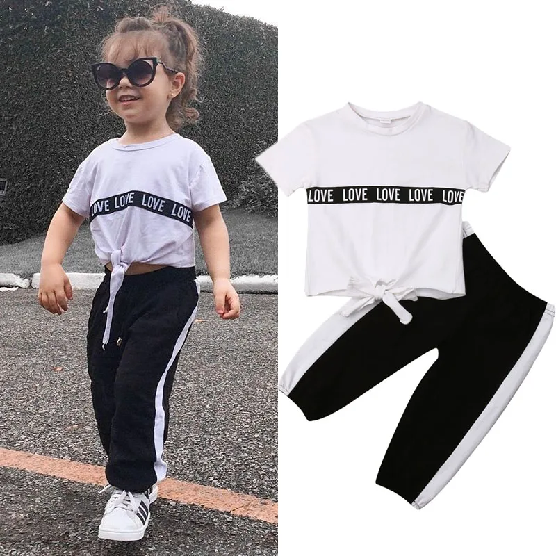 knot t shirt outfit