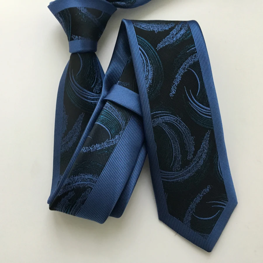 Новейший модный тонкий мужской галстук высокого уровня высококачественный плетёный черный с синими полосками Gravata