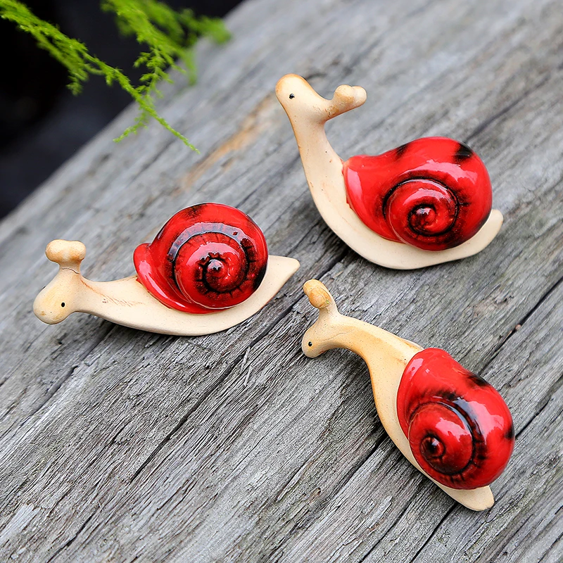 

Meijswxj Cute Cartoon Snail Miniature Snail Figurine Potted Ornaments Garden Decoration Desktop Home Decoration Kids Toy