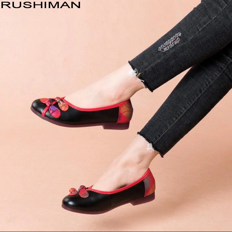

2019 Spring Fashion Flower Round Toe Mixed Colors Flat Shoes Autumn Literary retro Genuine Leather Women Flats Girl Loafer