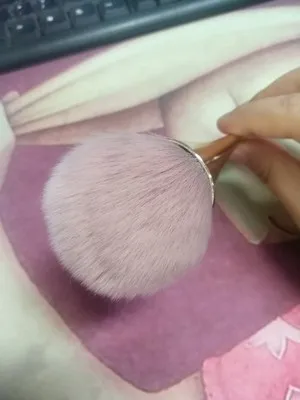 make up (2)