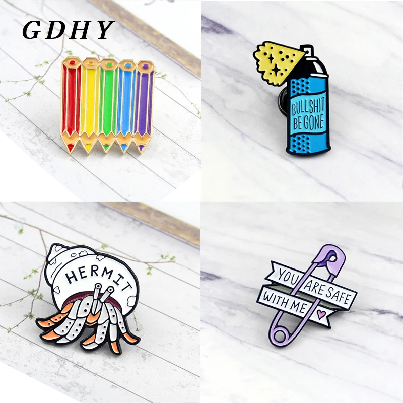 

GDHY Cartoon Brooch Blue Spray Bottle Colour Pencil Hermit Crab Marine Organism Safety Needle Worm Caterpillar Enamel Pins Badge