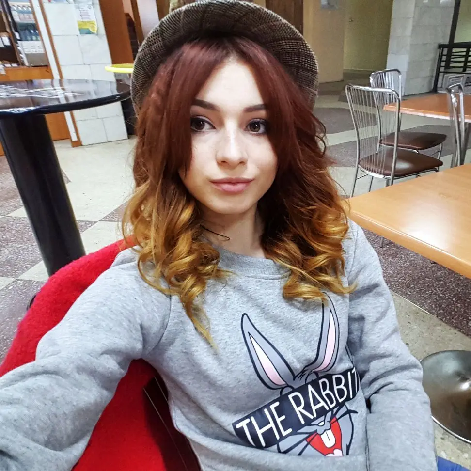 UTB8VKHlXdoSdeJk43Owq6ya4XXaV