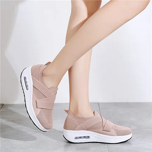 Новинка; женская мягкая обувь на платформе, увеличивающая рост; обувь для прогулок, фитнеса, путешествий - Цвет: Розовый