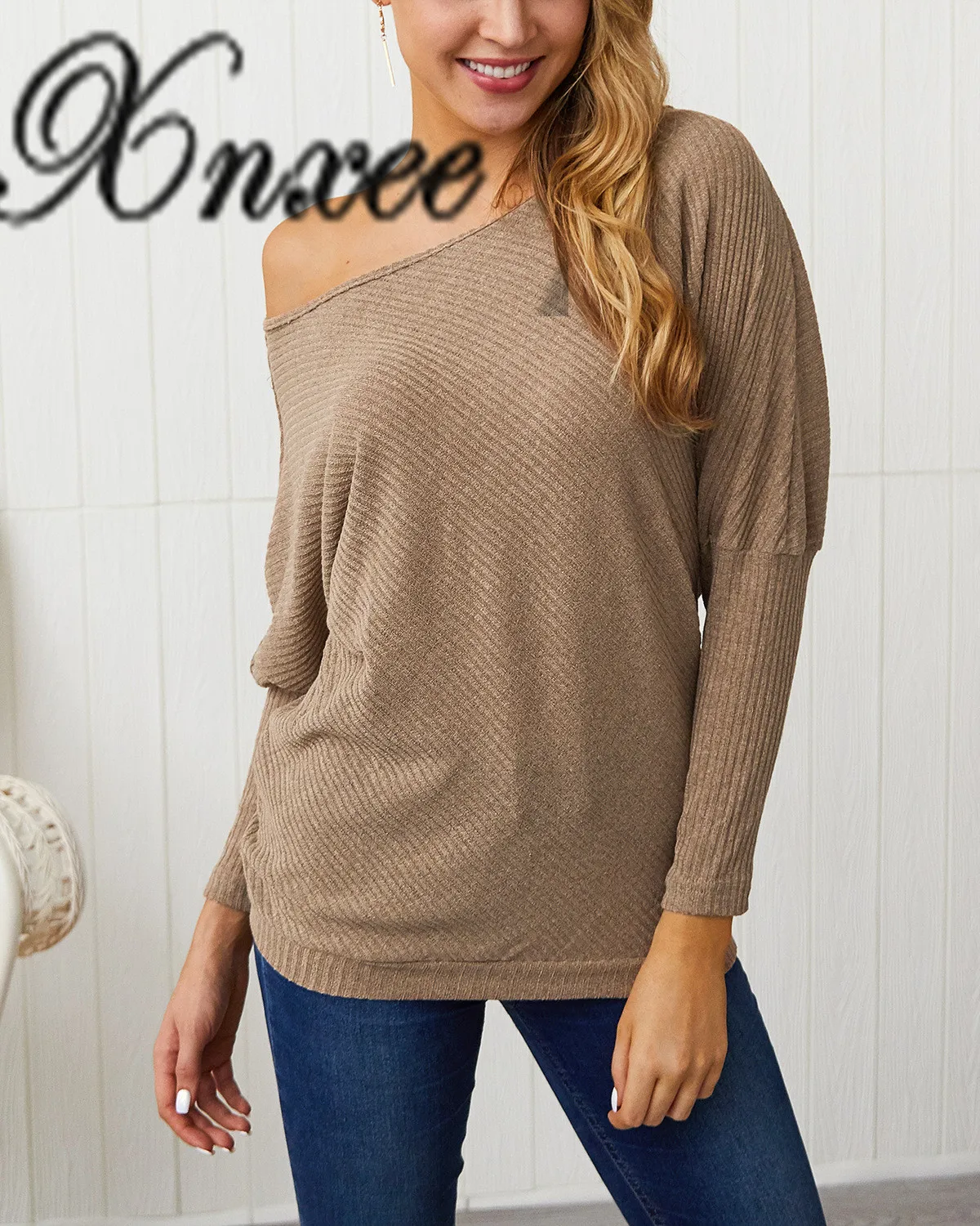 

Xnxee Spring and Autumn New Sexy Show Shoulder Bat Sleeve Knitted Shirt Top Women's Wear