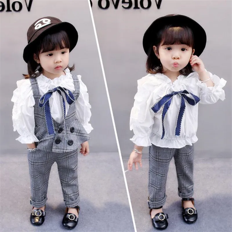 Girls Clothing Sets 2017 Autumn Long Sleeve Lace White Kids T shirt+Plaid Vest+Plaid Girls Pants Toddler Winter Clothes Sets цена Girls Clothing Sets 2017 Autumn Long Sleeve Lace White Kids T shirt+Plaid Vest+Plaid Girls Pants Toddler Winter Clothes Sets цены онлайн
