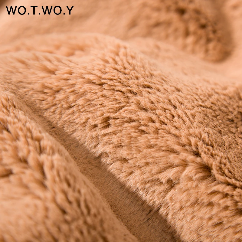 WOTWOY Plush Faux Fur Coat Women Thicken Warm Autumn Winter Jackets Women Soft Teddy Coat Female Streetwear Outerwear 2018 New