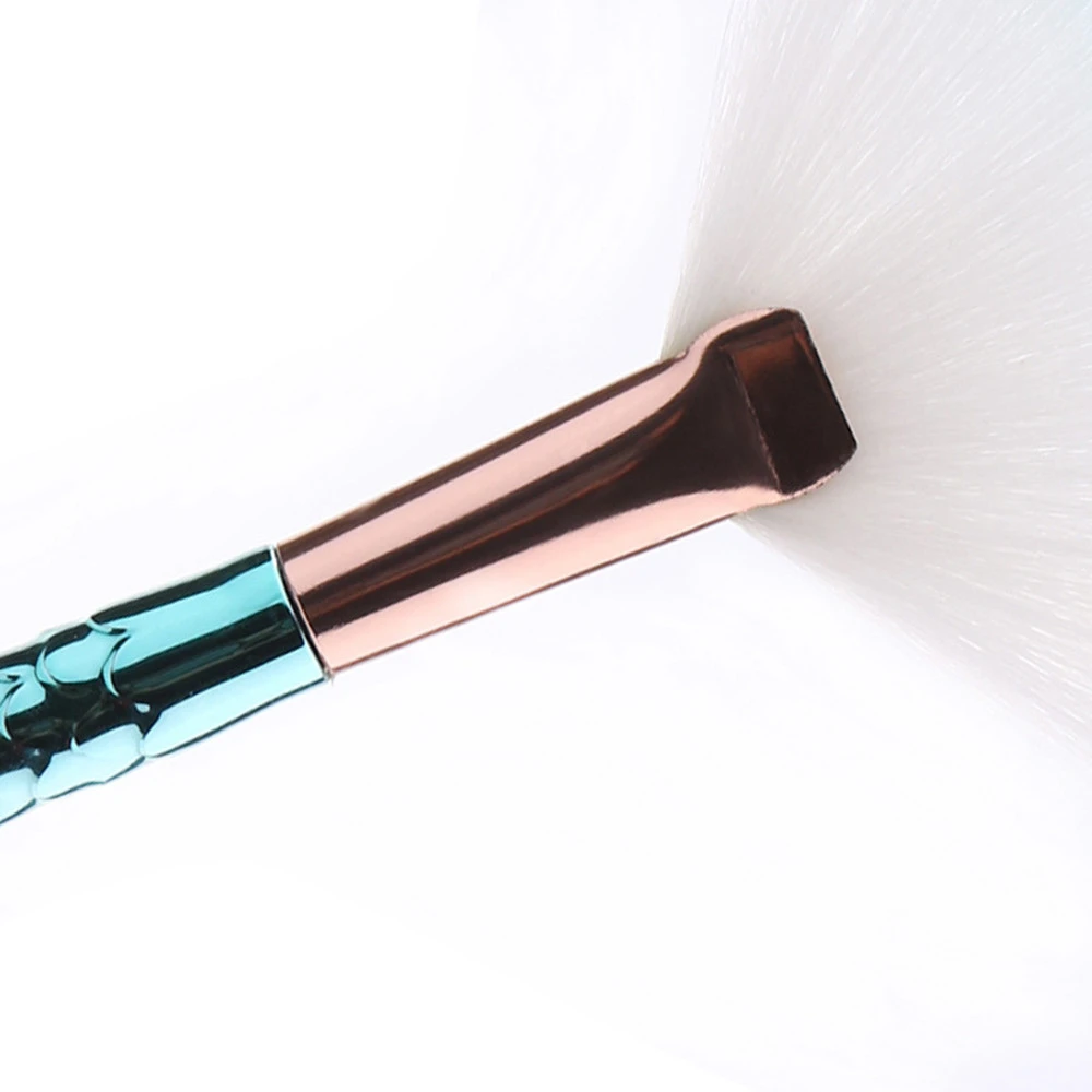 Fashion New 1Pc Fan Brush Diamond Portable Slim Professional Makeup Brush (4)