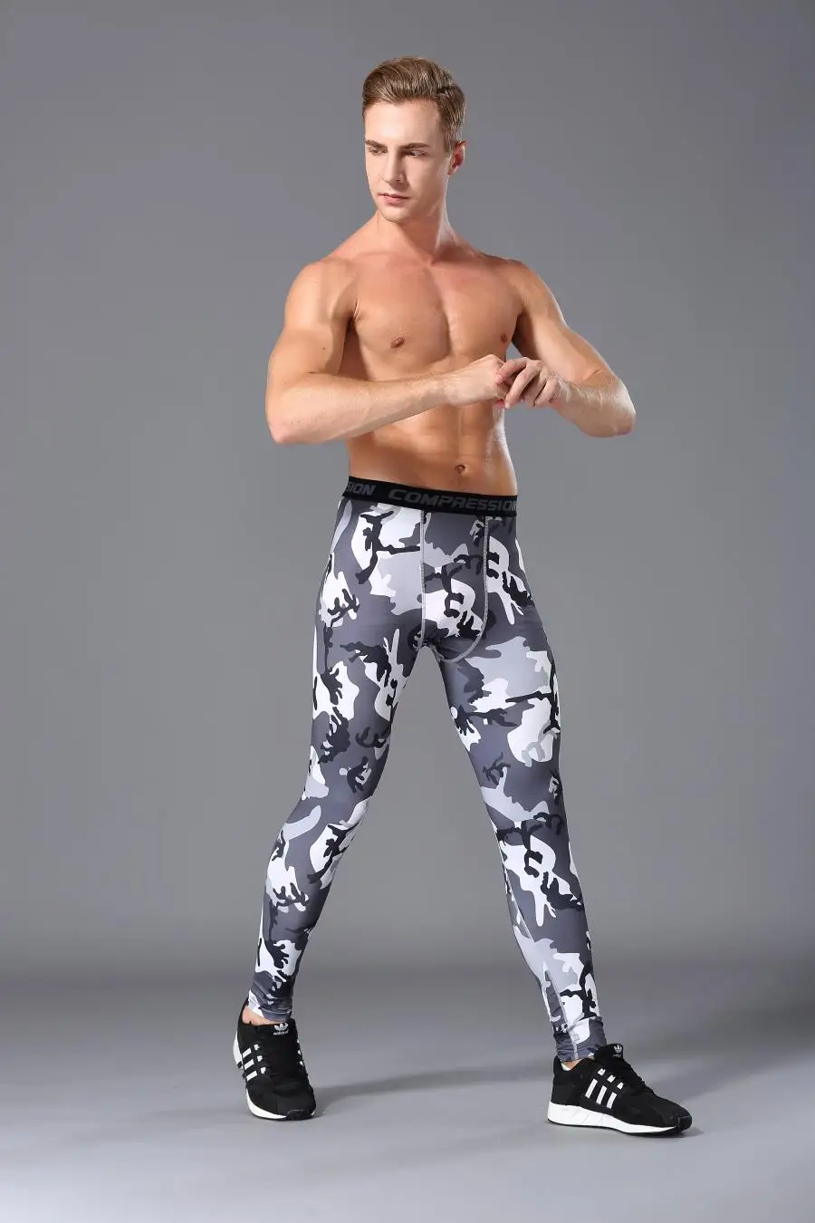 Камуфлированные облегающие штаны беговые колготки Мужской, футбол тренировочные брюки фитнес спортивные Леггинсы мужские спортивные штаны для бега
