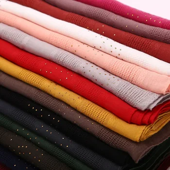 

ZFQHJJ 10pcs/lot Women Cotton Scarf Hollow Grid Holes Plain Shiny Rhinestones Muslim Hijabs Scarf Scarves Shawls Wraps Pashmina