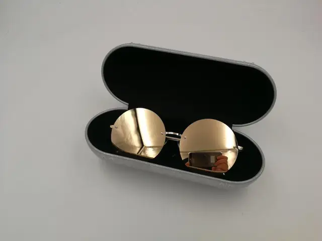 étui à lunettes Clearance