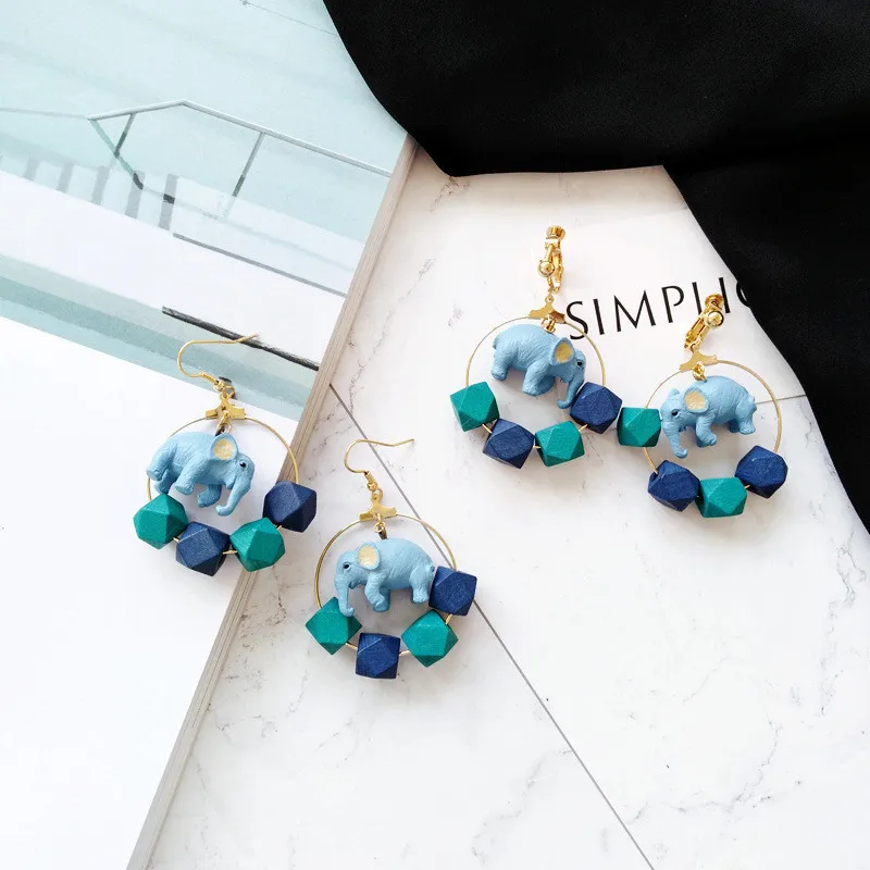 8910126401_2018554361