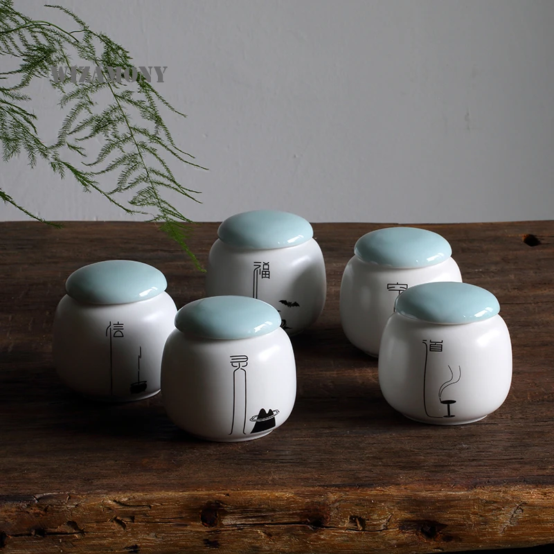 

WIZAMONY 1pcs New 5 Types Mini Top Grade Celadon Ceramics Eco-Friendly Tea Caddy Canister Tea Porcelain Jar for Pu'er