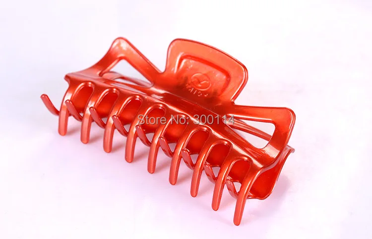 R1123  (12)
