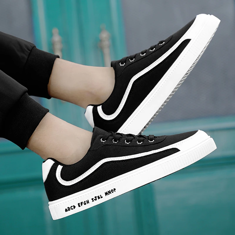 

2019 new spring flat shoes men's casual tide shoes Korean version of the trend of wild canvas old Beijing cloth shoes