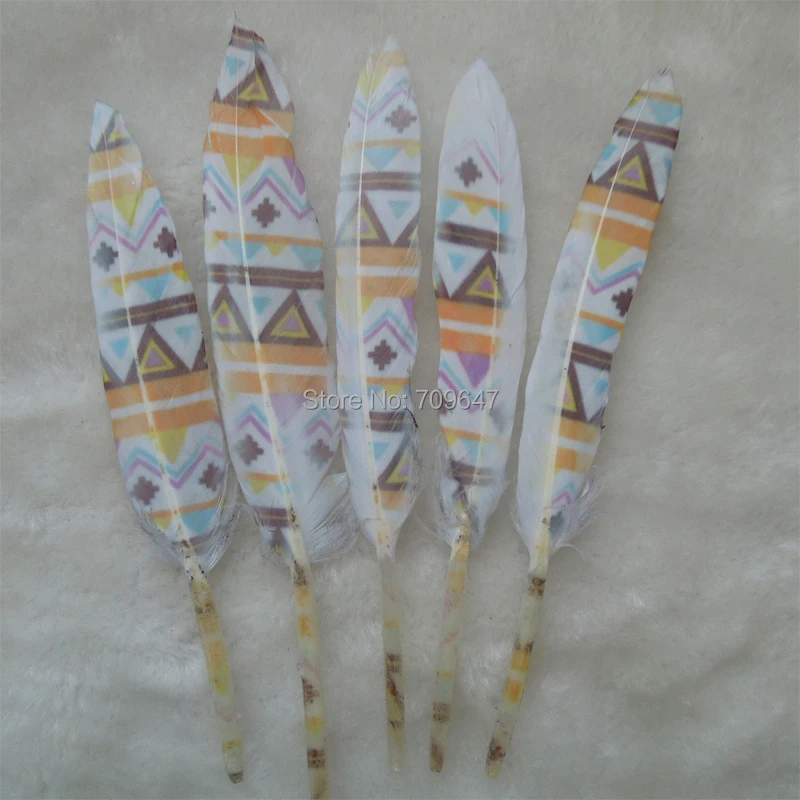 

50PCS/lot!White Goose feathers with Triangular geometric pattern Print Craft Loose Feathers for millinery,wedding,supplies,9-15c