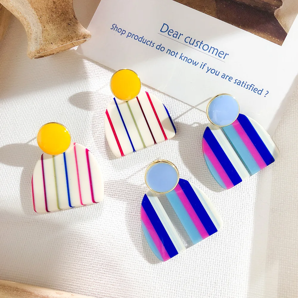 

Colorful Stripe Acrylic Earrings For Women Geometric Resin Rainbow Big Drop Earrings Bohemian Fashion Jewelry