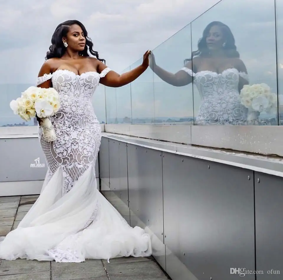 modest-sexy-mermaid-wedding-dresses-lace