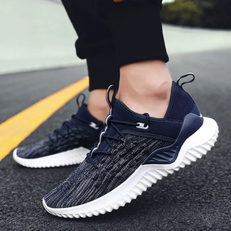 fashionable mens trainers