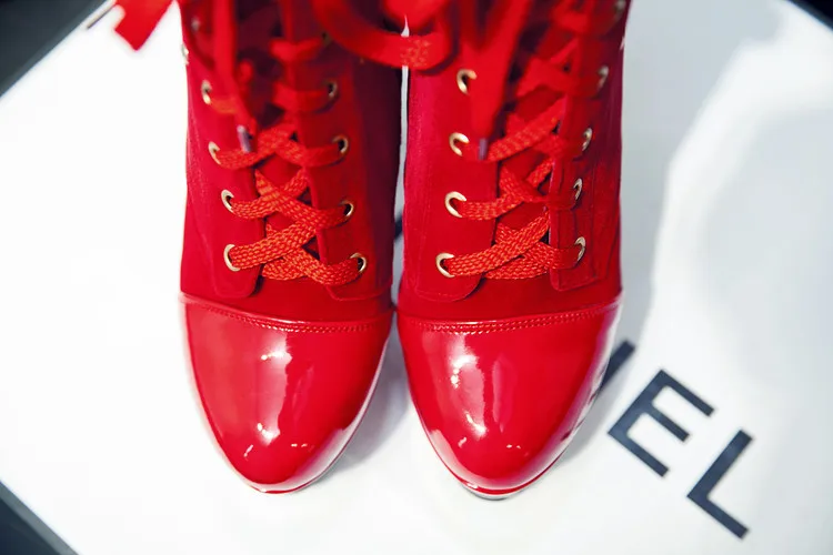 7468774425_1390563750