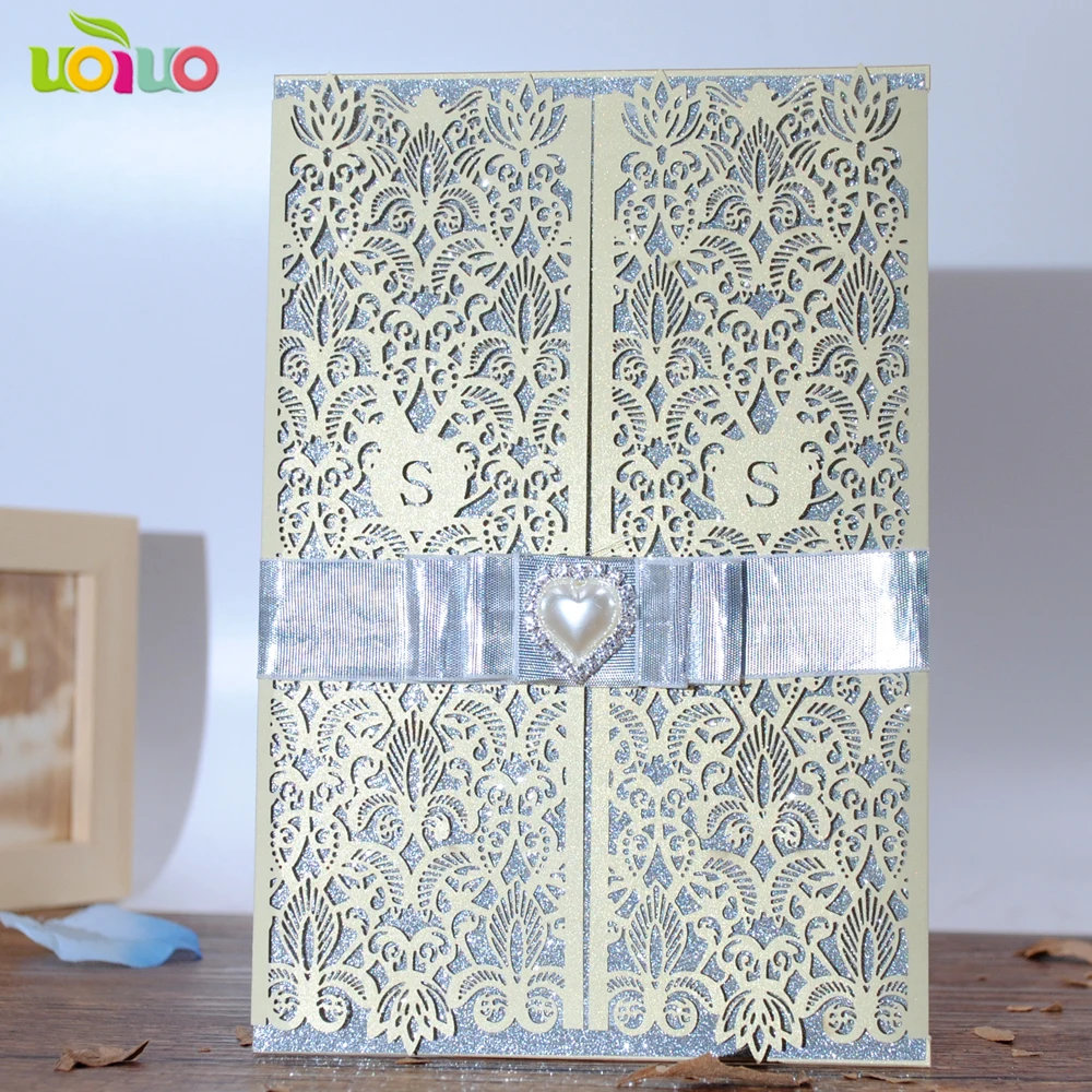 100pcs Luxurious laser cut wedding invitation card with personalize name logo royal lace invitations with envelop