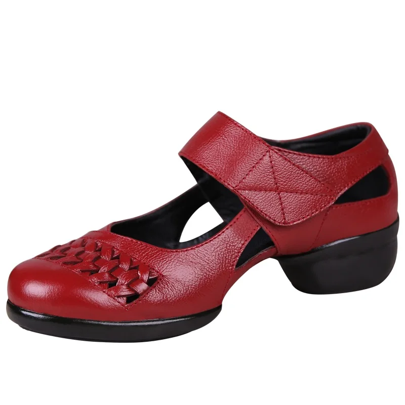 Square Modern Dance Shoes Woman With Soft Bottom Leather Square Modern Dance Shoes Woman With Soft Bottom Leather