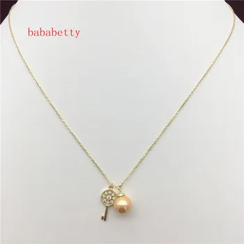 

New natural yellow shell pearl 8 mm key necklace 16 inches