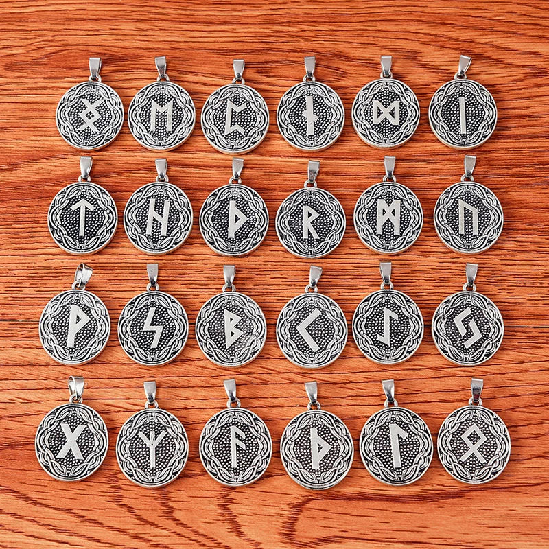 RUNES CHARMS  (3)