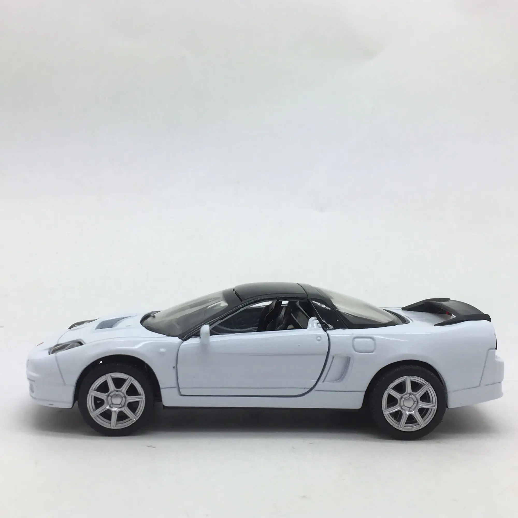 Высокое моделирование автомобиля Honda NSX, 1:32 Масштаб сплава Honda NSX модель автомобиля, 2 открытые двери, статическая скользящая модель