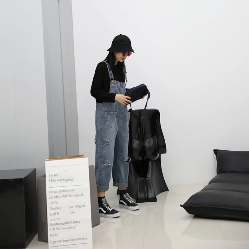 Women Denim Jumpsuits New Casual Ripped Hole Loose Denim Overalls Slim Female High waist Washed Nine pants Overalls Women JIA208