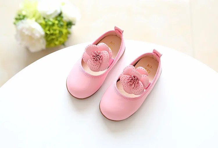 Girls shoes 2