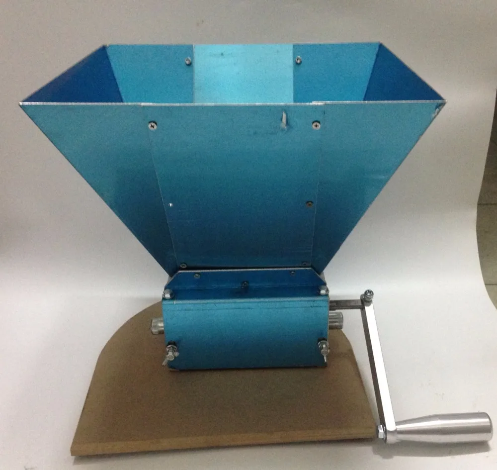 

Grain Mill - 3 Roller, Homebrew Equipment, with hopper & crank handle
