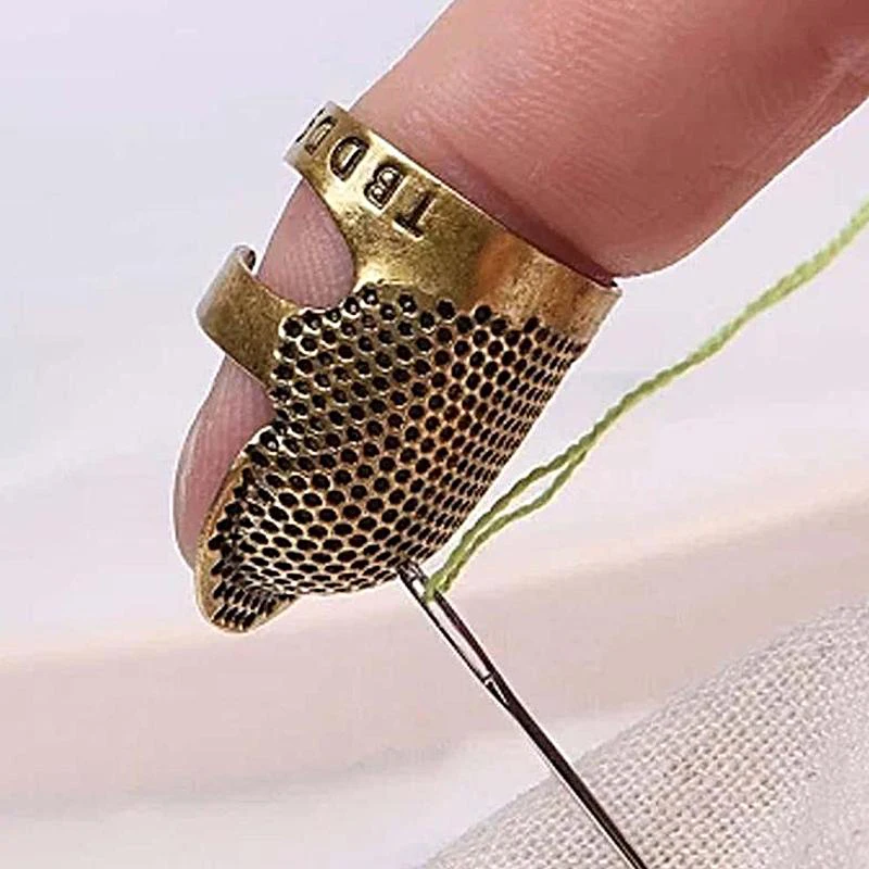 

New Arrival Retro Handworking Sewing Thimble Finger Protector Needlework Metal Brass Sewing Thimble Sewing Tools Accessories