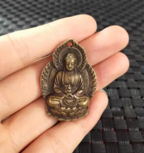 

China's archaize brass Sakyamuni Buddha Small pendant