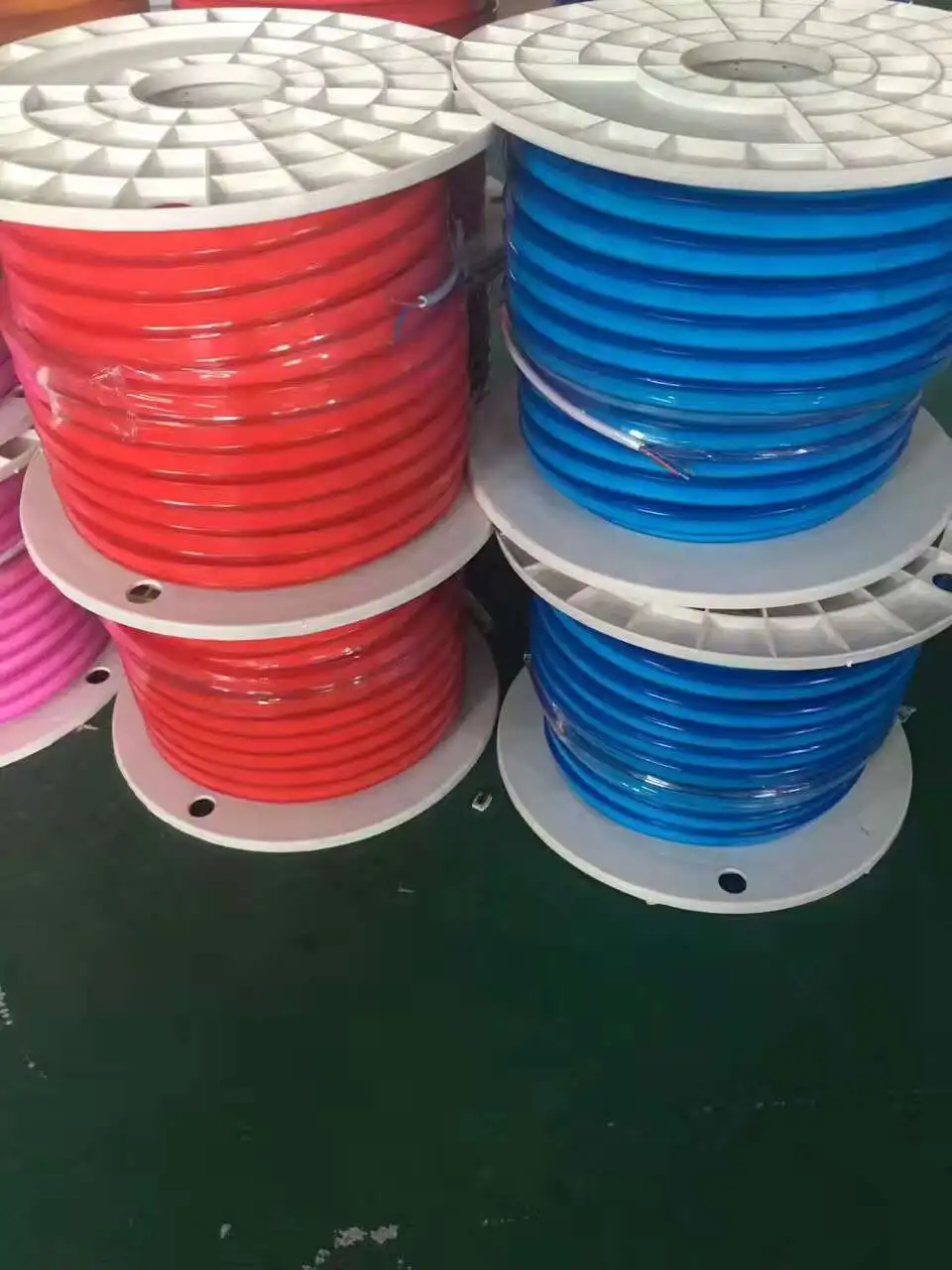 mmexport1497801047519