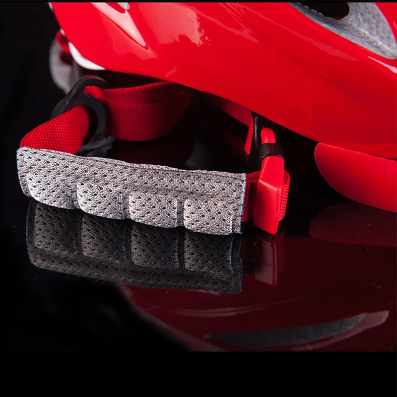 220 г ультра-светильник дорожный шлем для Для мужчин-велосипедный шлем выносливость MTB защитный велосипедный шлем Integ-пресс-форм окружности головы 56-62 см для защитного шлема