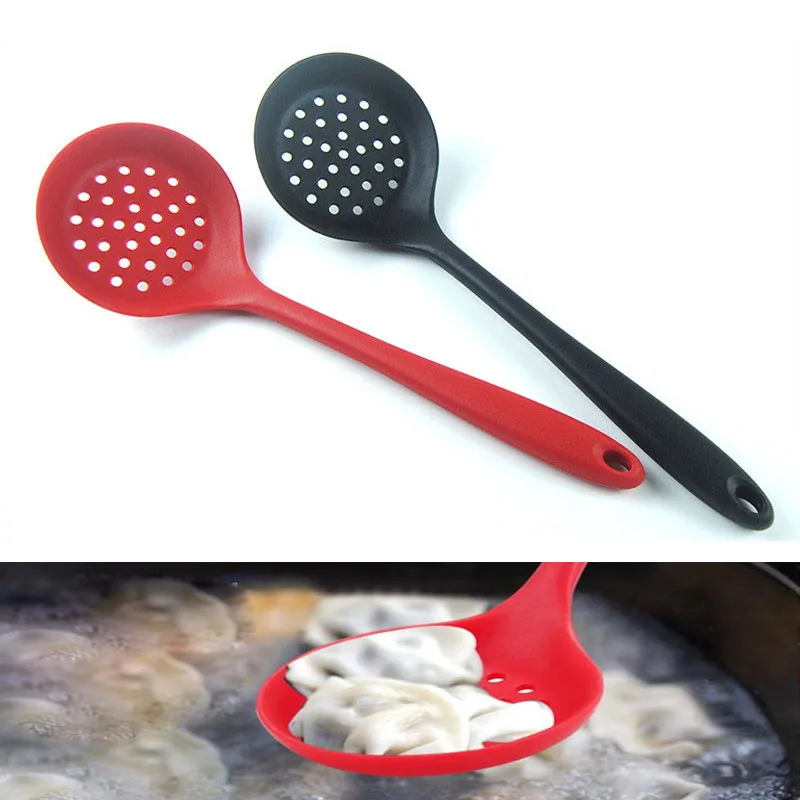 1025