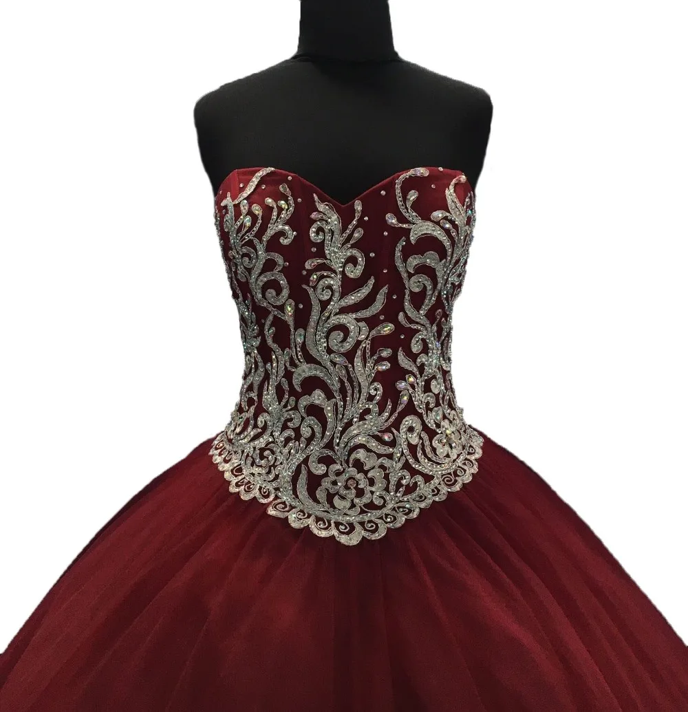 Quinceanera Dresses Sweetheart Ball Gown for 15 Years Tulle with Silver Embroidery Long Prom Dress New Actual Images