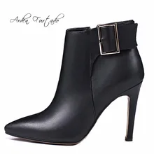 Arden Furtado/коллекция года; сезон весна-осень-зима; пикантные ботильоны на высоком каблуке; женская обувь из натуральной кожи на шпильке; маленькие размеры