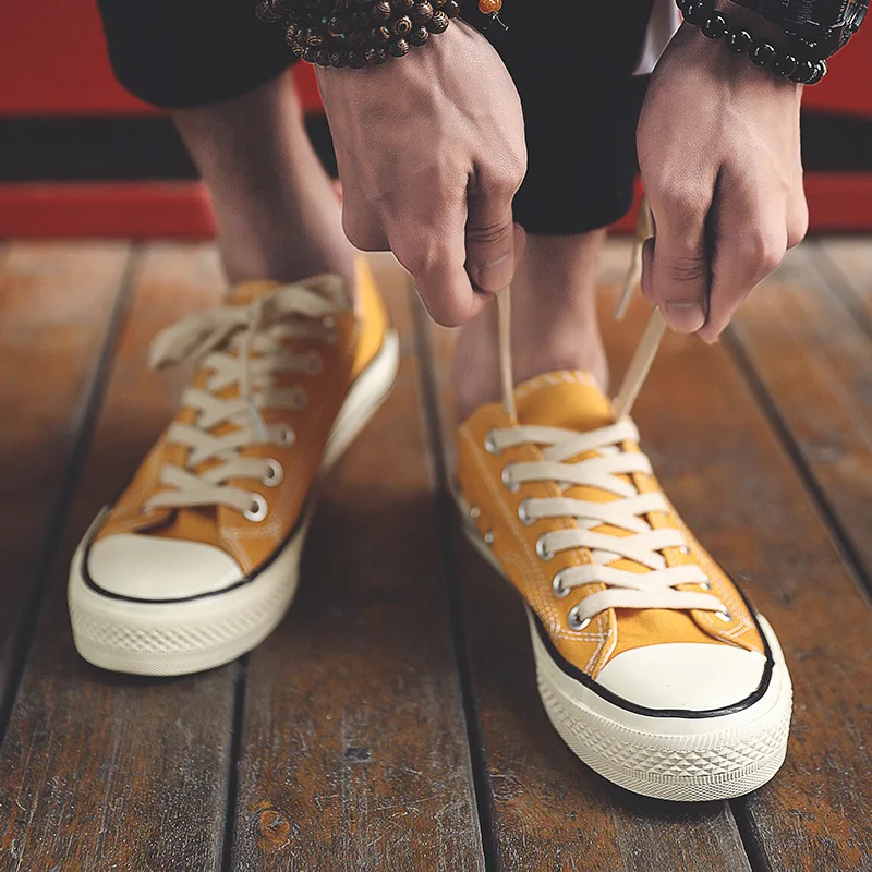 

2019 new men's canvas shoes low to help Korean version of the trend of wild casual men's shoes