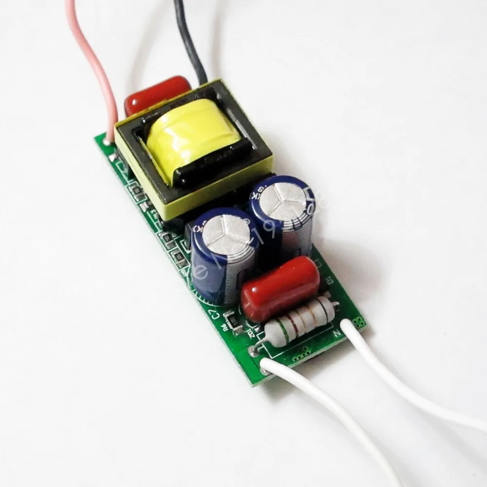 Светодиодный драйвер Bared PCB с регулируемой яркостью 300 мА 15 24x1W постоянный ток 45 в 84