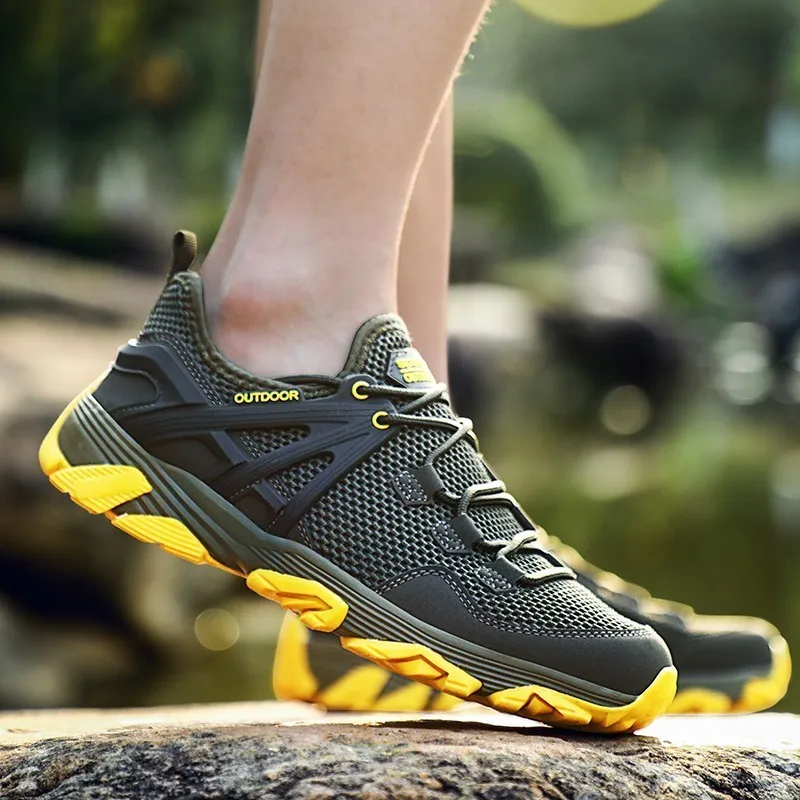 

Durable Trekking Hiking Shoes Men Non-slip Outdoor Climbing Shoes Male Breathable Fishing Wading Shoes Unisex Mountain Sneakers