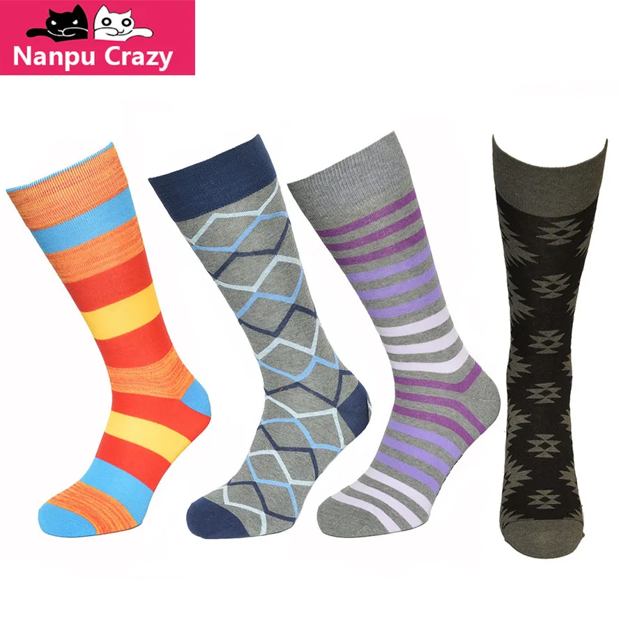 

Socks Europe British Striped Happy Socks Men Hit Color Hip Hop Basketball Sock Skateboard Funny Sock for Men Dress Wedding