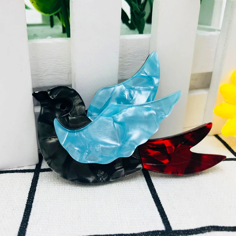 SexeMara-Cute-Acrylic-Birds-Pins-And-Brooches-For-Women-Kids-Cute-Animal-Flying-Bird-Brooch-Fashion (1)