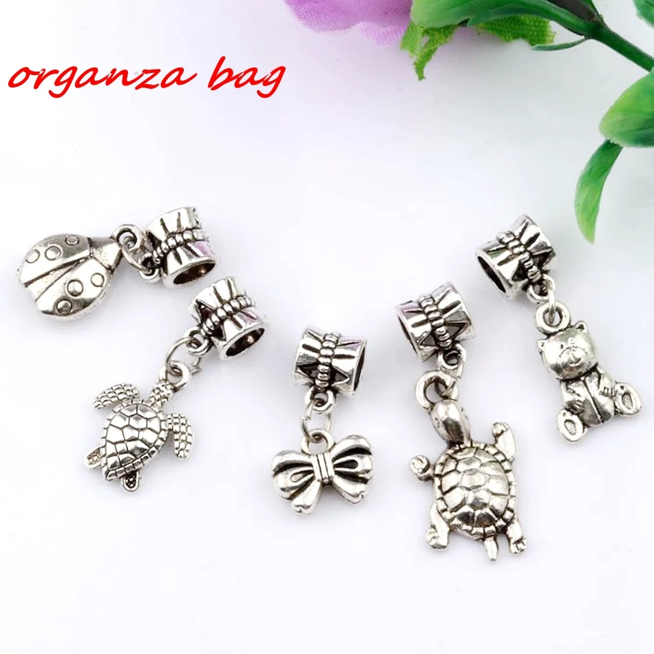 

Hot ! 15 pcs Antique silver Mix Cute Animal Dangle Beads Fit Charm Bracelets DIY Jewelry (nm219)