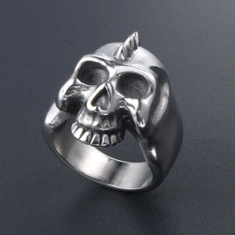 

Personality punk style Titanium Steel Skull Rings Gothic mens Pirate Skeleton Rings For Men Party Jewelry Dropshipping