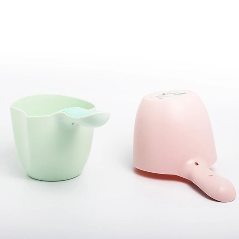 

Baby Bathing Scoop Plastic Water Scoop Shampoo Bath Spoon For Child Wash Hair Rinse Cup Kids Bath Waterfall Tools For Kids