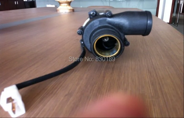 70W Water pump with copper ring and mounting