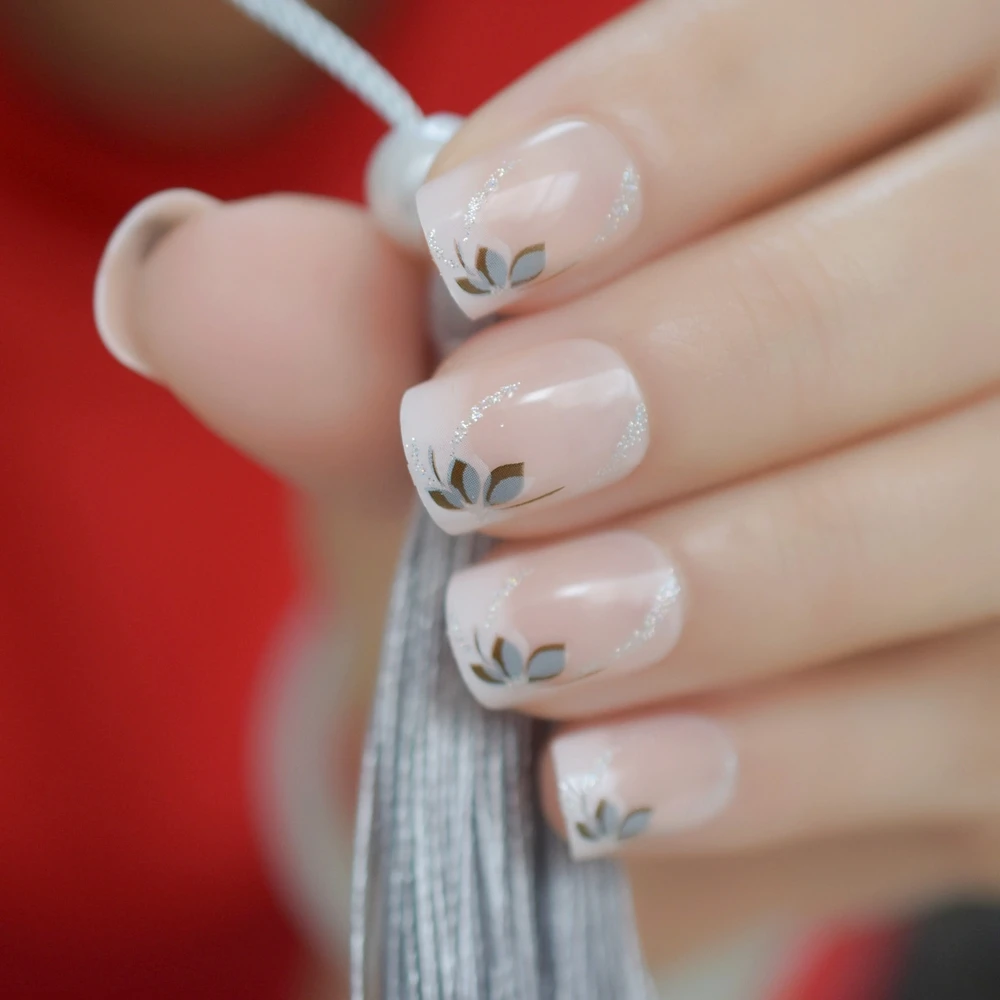 

Ombre Square French Flower Pattern False Nails Glitter Short Bouquet Silver Poweder Nails Acrylic Gel Nail Art Tips